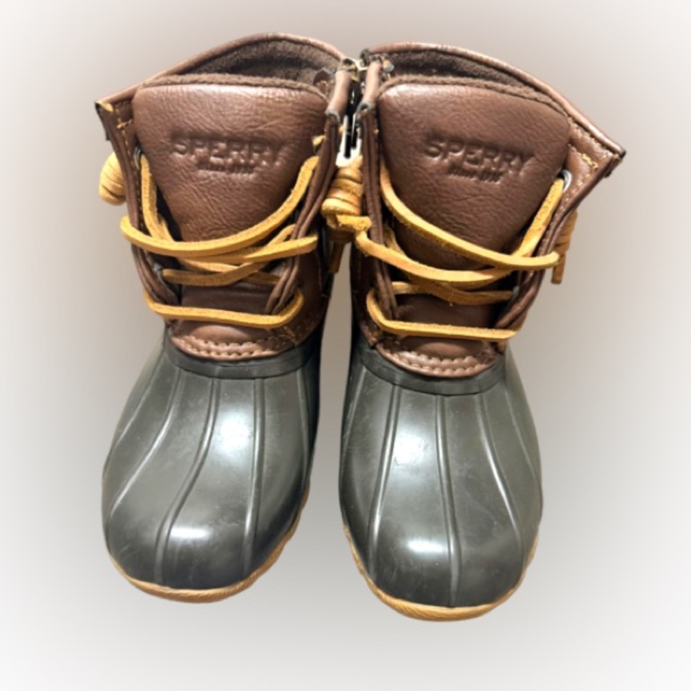 Sperry Kids Girls 10 Saltwater Duck Boots Minimal Wear Great Condition